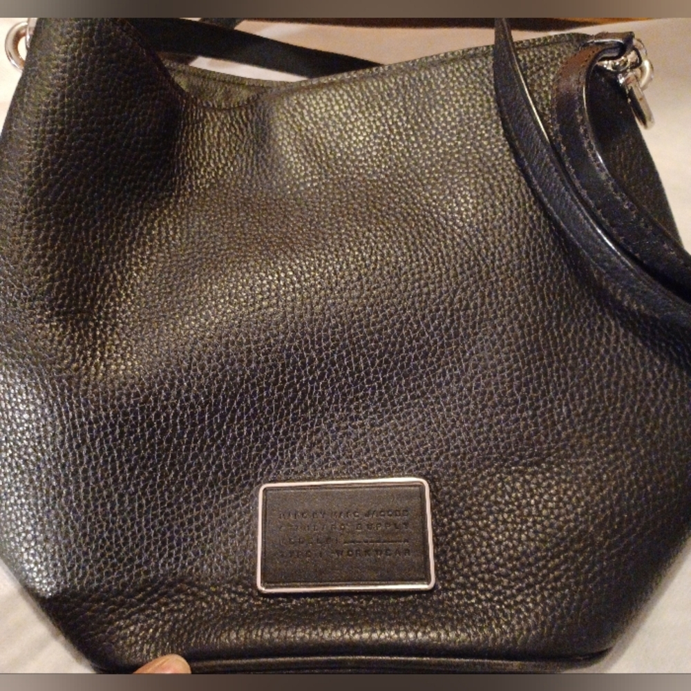 Marc By Marc Jacob Black Leather Shoulder Bag With Silver Hardware.